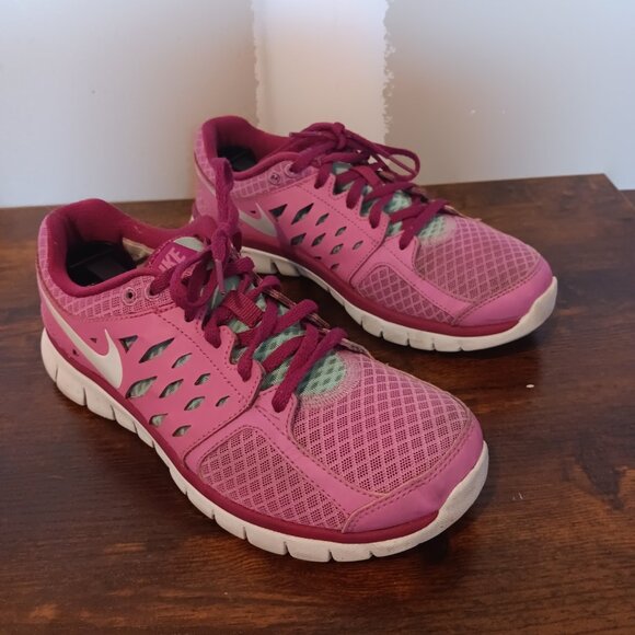 Nike Flex Run Pink Women’s Running Shoes Size 8 - Picture 1 of 11